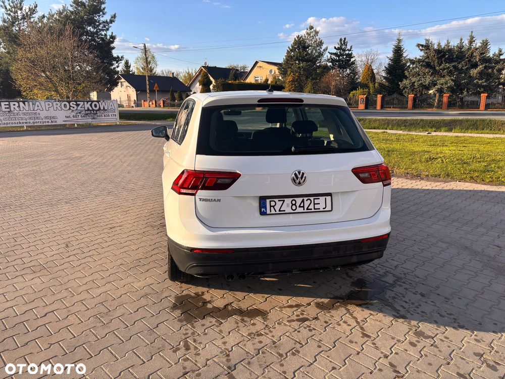 Volkswagen Tiguan 2.0 TDI BMT SCR Comfortline - 3