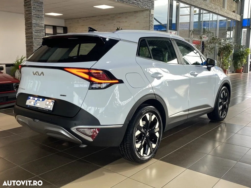 Kia Sportage 1.6 DSL MHEV 7DCT HP 4x4 Business Line - 6