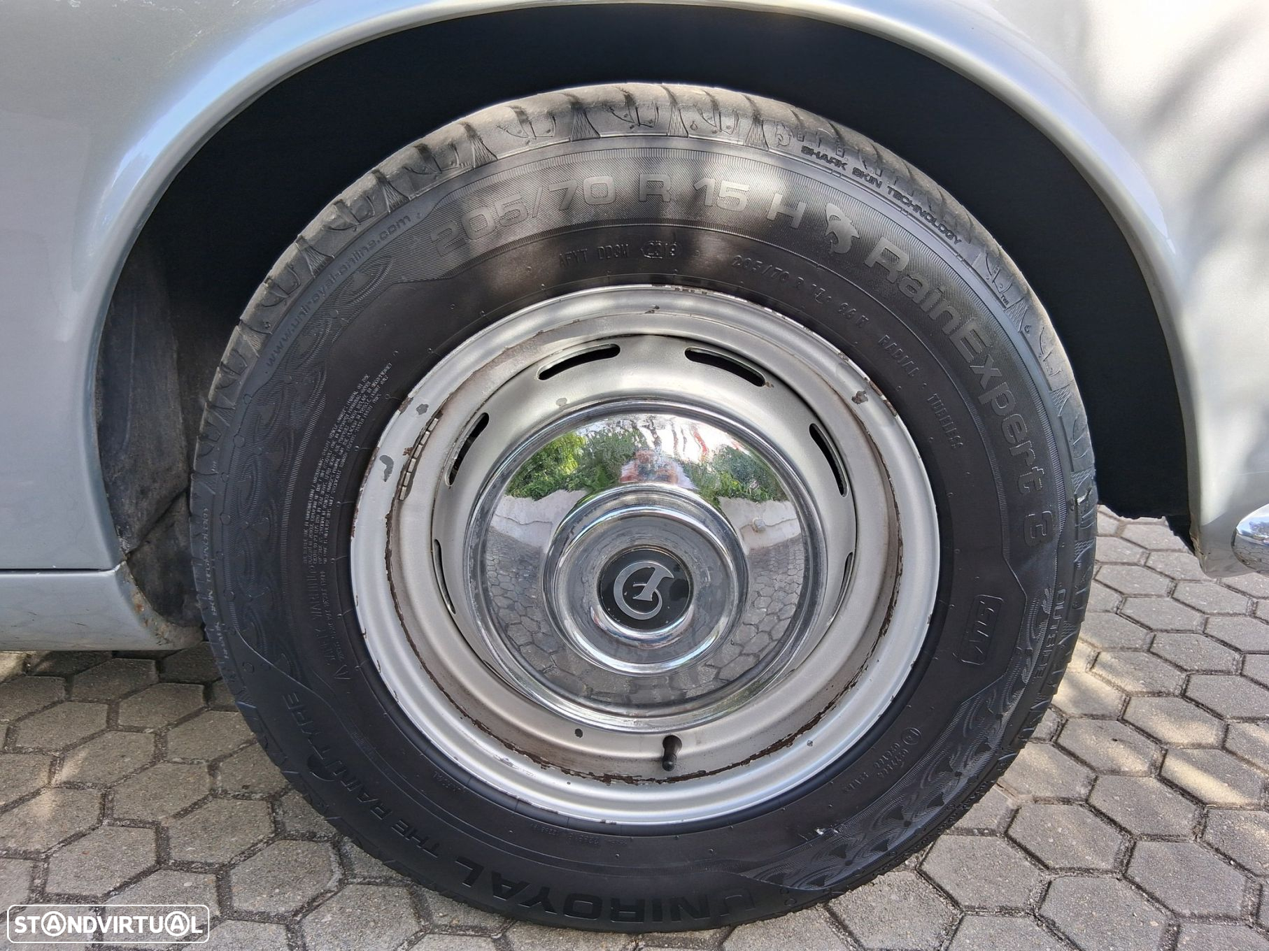 Daimler Sovereign - 9