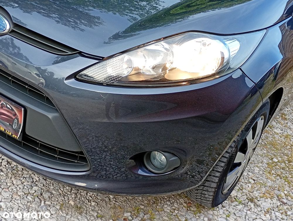 Ford Fiesta 1.25 Viva - 37