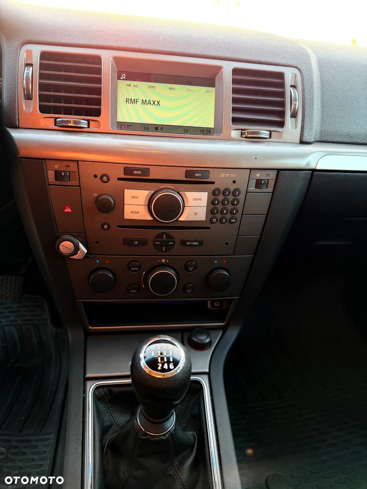 Opel Vectra 1.9 CDTI Sport / GTS - 7