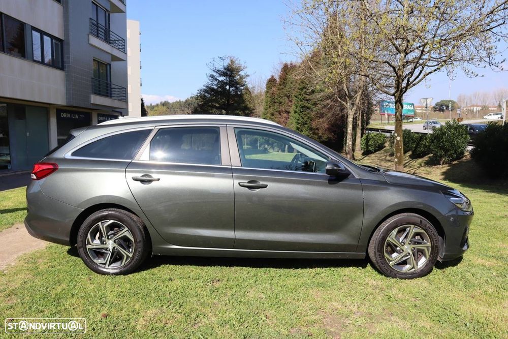 Hyundai i30 SW 1.0 T-GDi Style Plus - 9