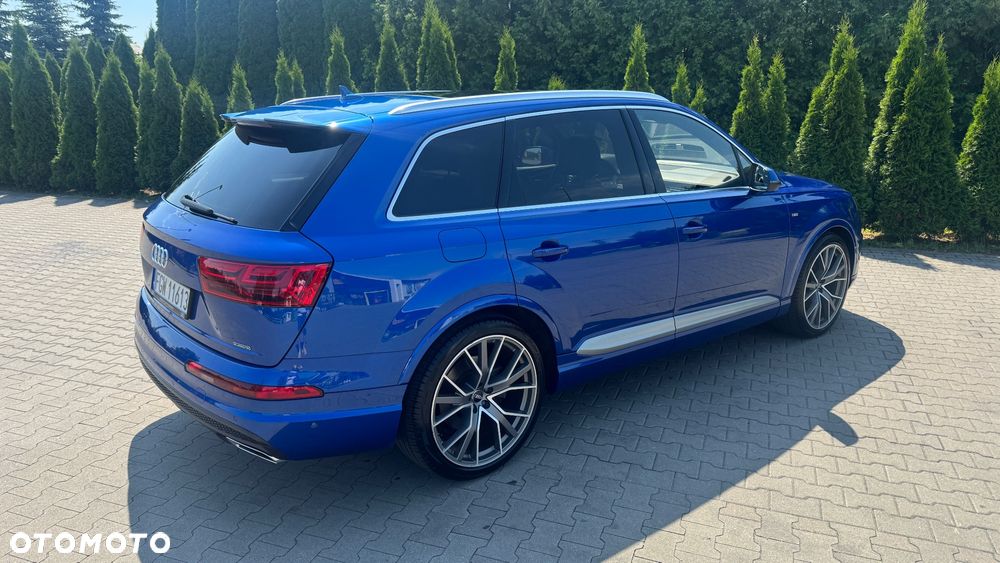 Audi Q7 - 6