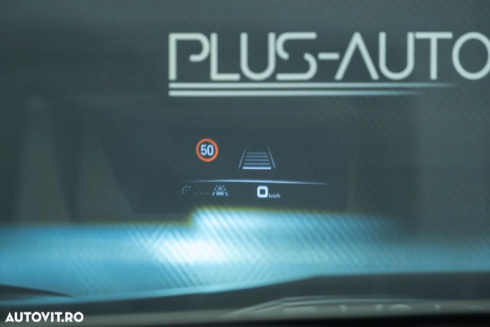 Porsche Panamera - 21