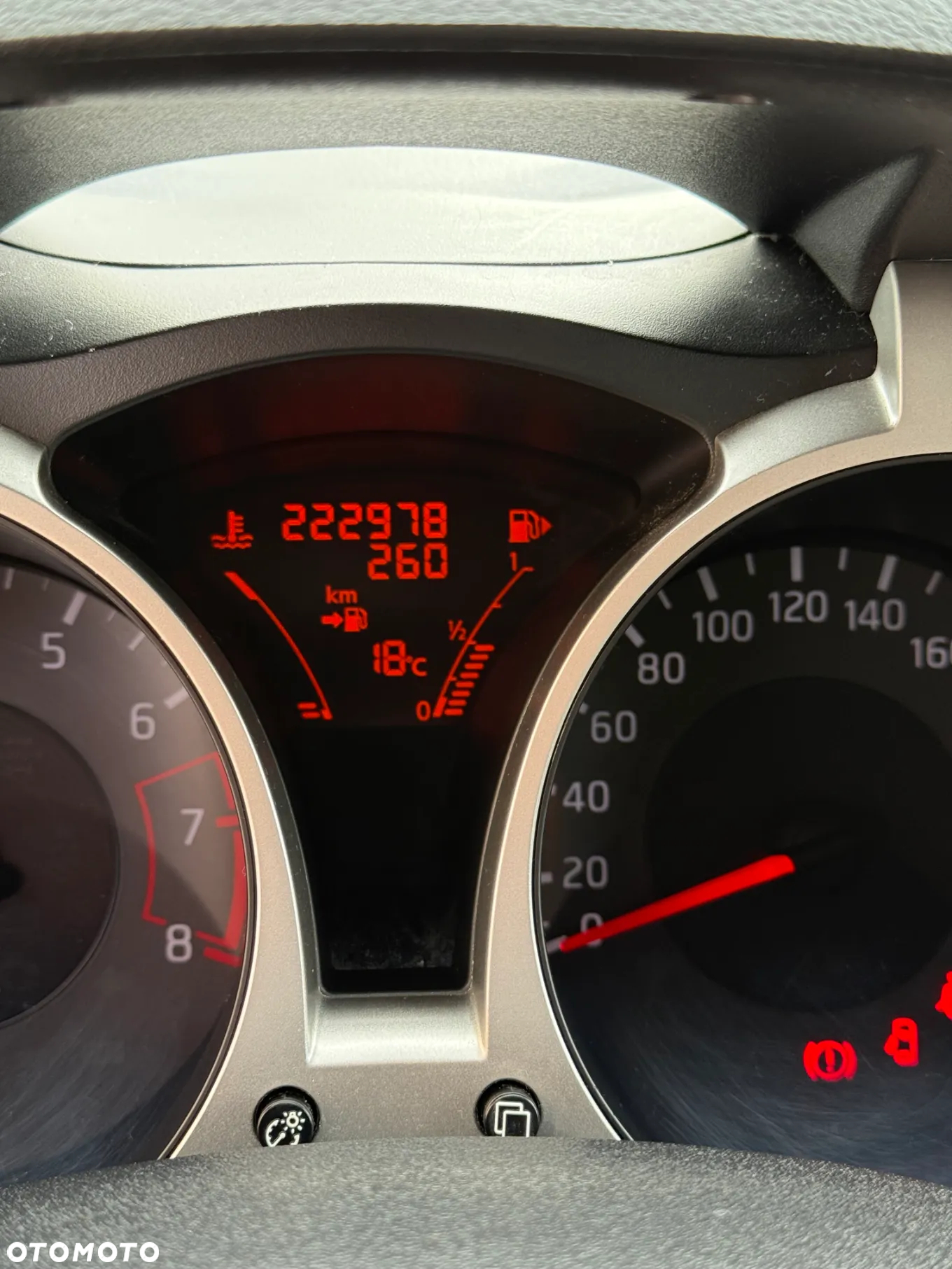 Nissan Juke 1.6 T Acenta - 11