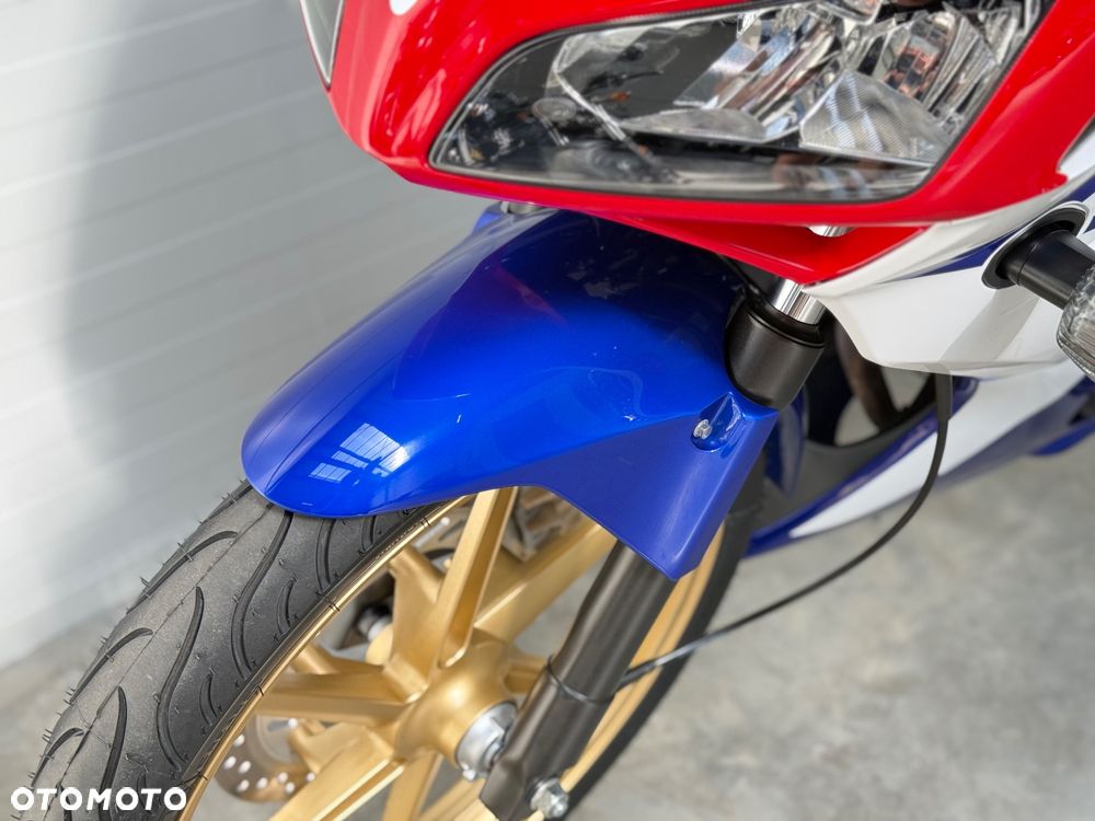 Honda CBR - 21