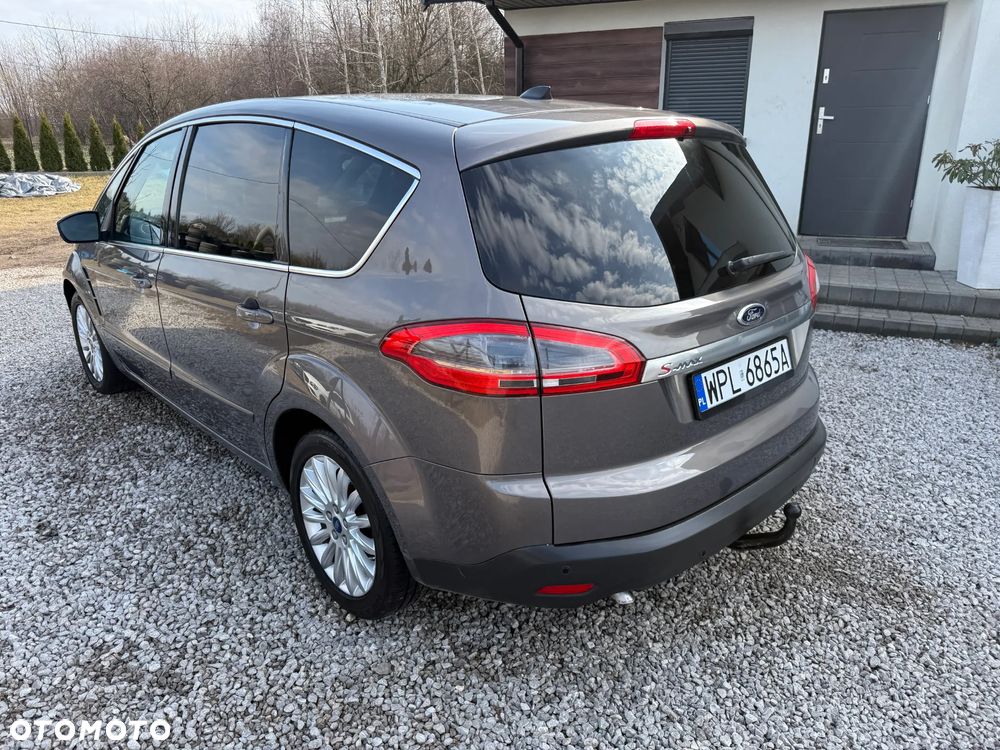 Ford S-Max 2.0 TDCi DPF Titanium - 13