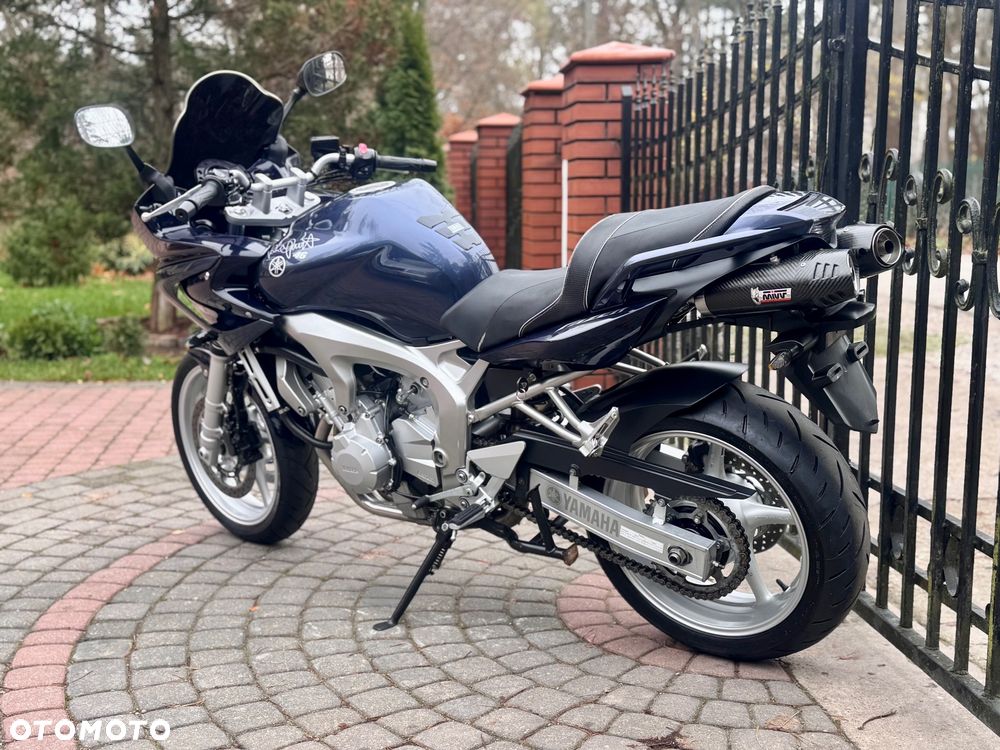 Yamaha FZ6 - 8