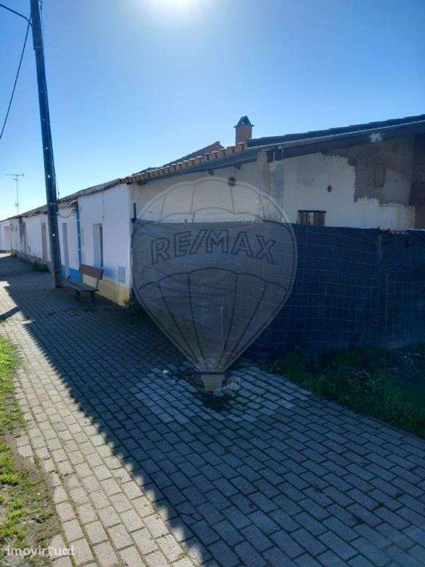 Moradia T0 para venda - Grande imagem: 2/3