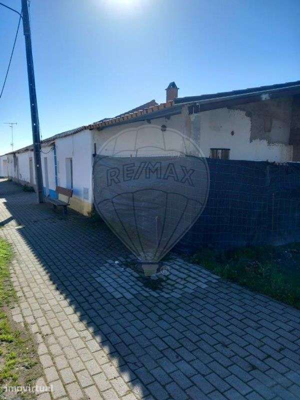 Moradia T0 para venda - Grande imagem: 2/3