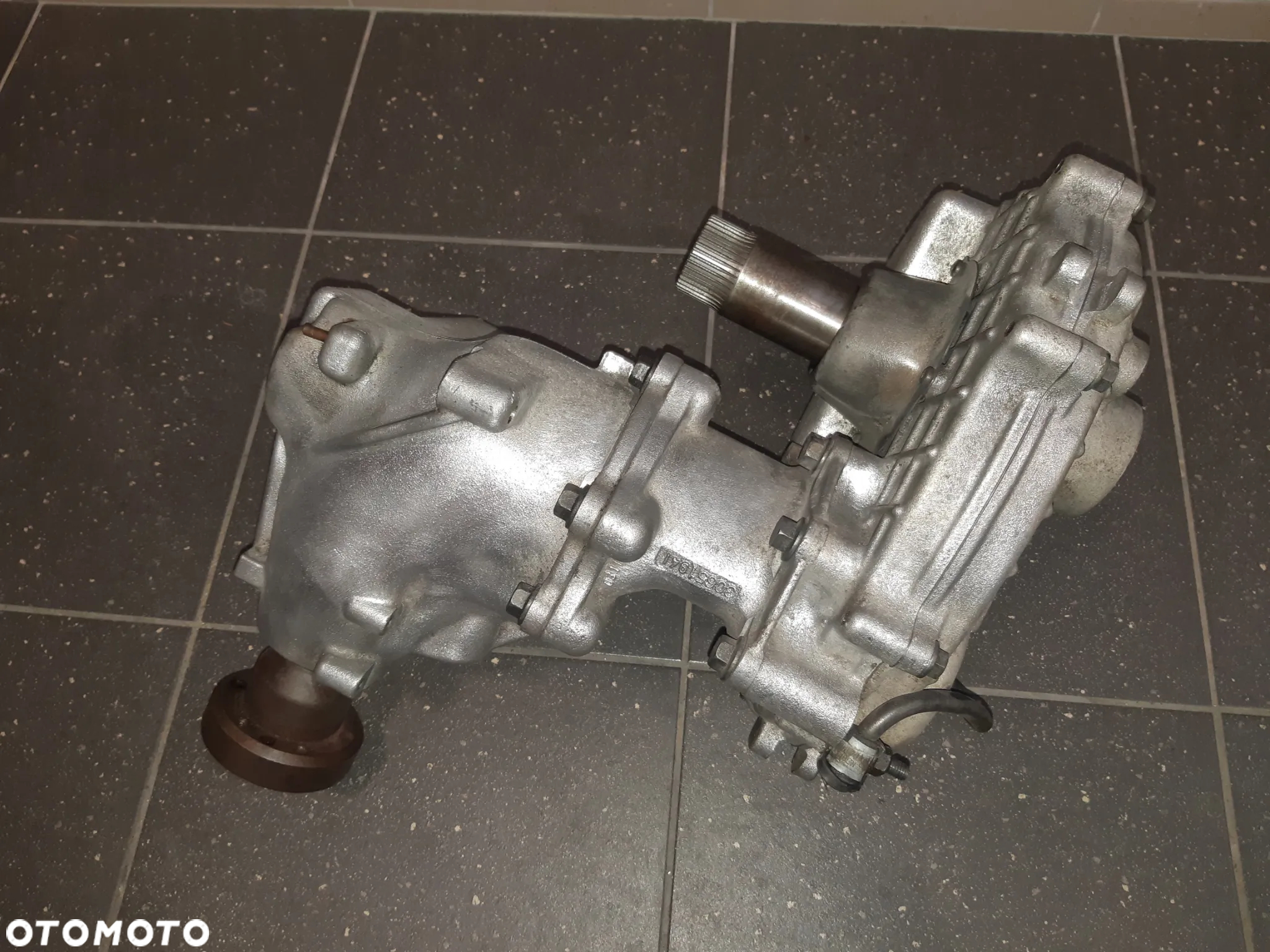 PRZEKŁADNIA KĄTOWA REDUKTOR VOLVO S80 XC90 2.9 BITURBO - 4