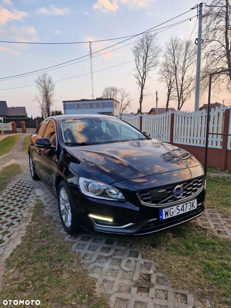 Volvo S60 D2 Drive-E Kinetic - 1
