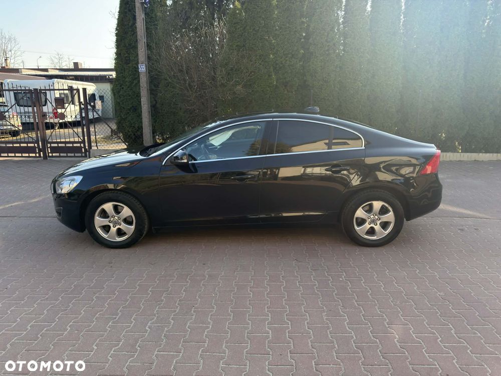 Volvo S60 D5 Summum - 5