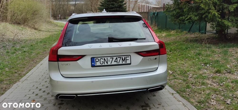 Volvo V90 D5 AWD Inscription - 4