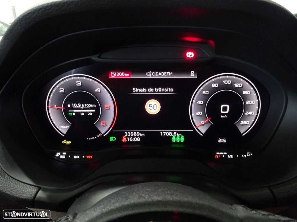 Audi Q2 30 TDI Advanced - 15