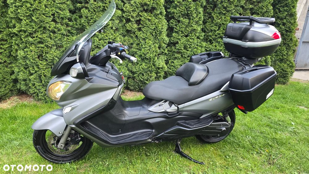 Suzuki Burgman - 1