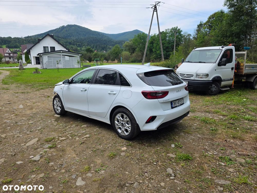 Kia Ceed 1.5 T-GDI M DCT - 6