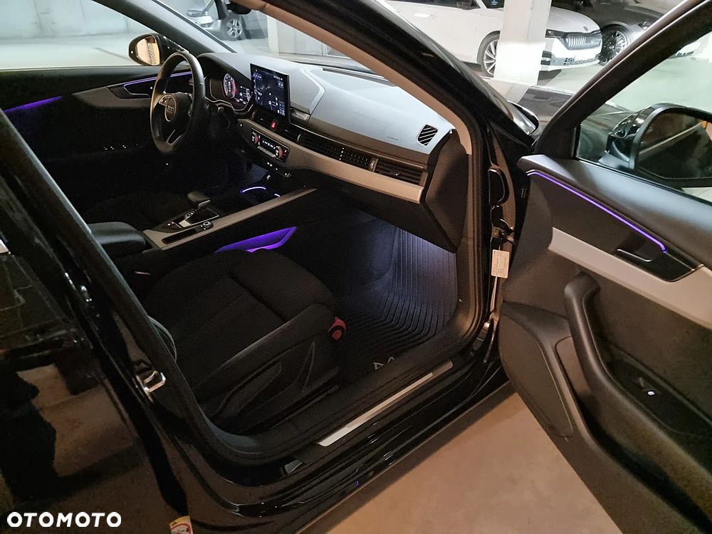 Audi A4 Limousine - 21