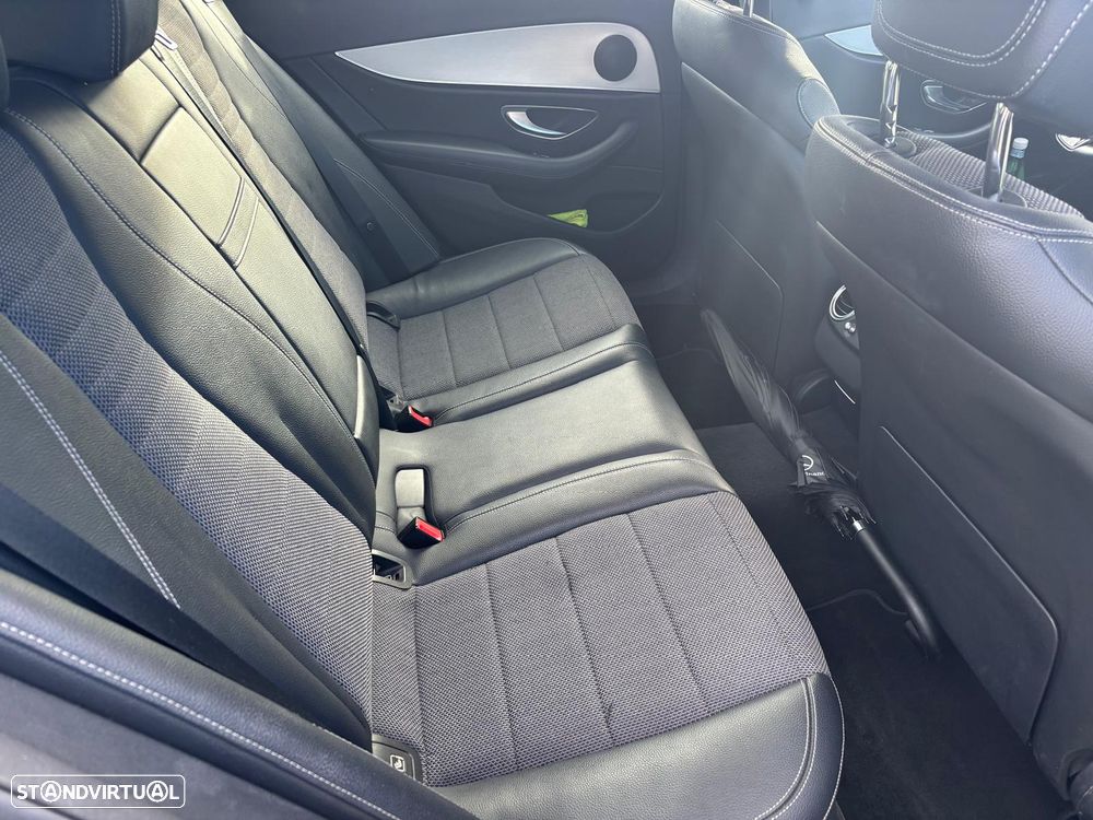 Mercedes-Benz E 220 d Avantgarde - 16