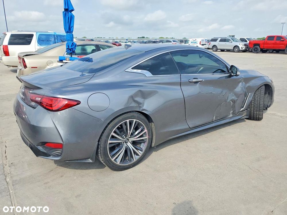 Infiniti Q60 - 4