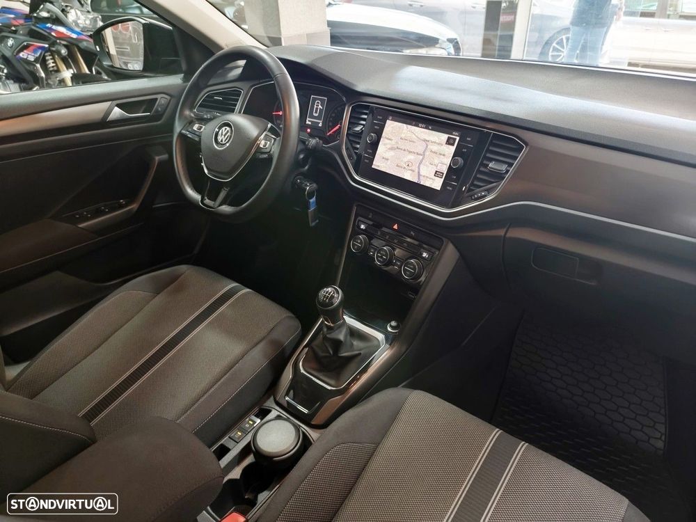 VW T-Roc 1.0 TSI - 16