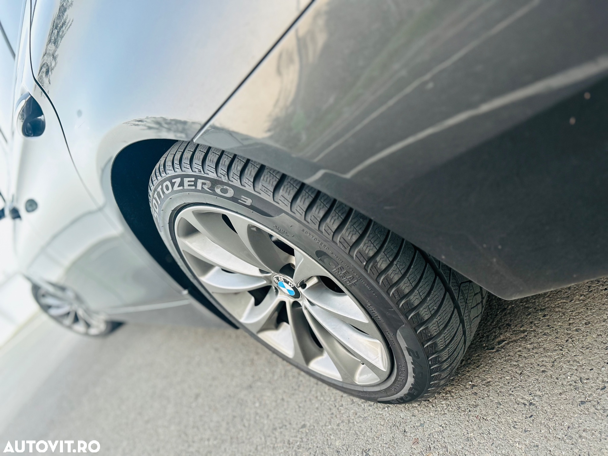 BMW Seria 5 530d xDrive - 12