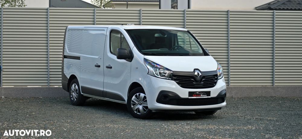 Renault Trafic - 8