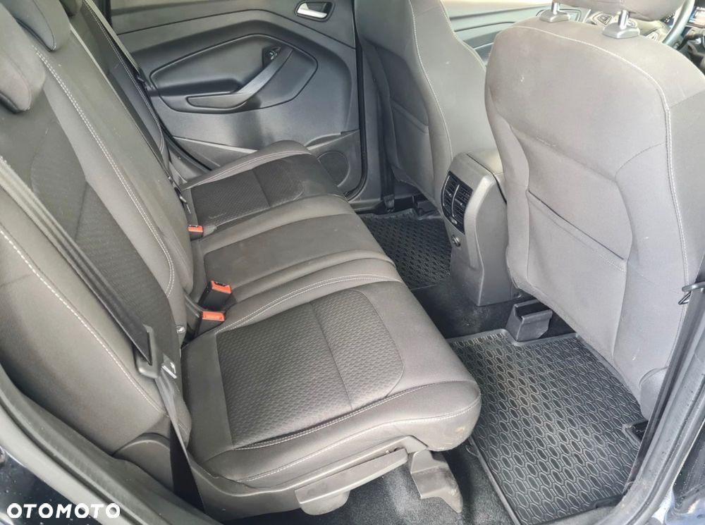 Ford Kuga 1.5 EcoBoost 2x4 Cool & Connect - 8