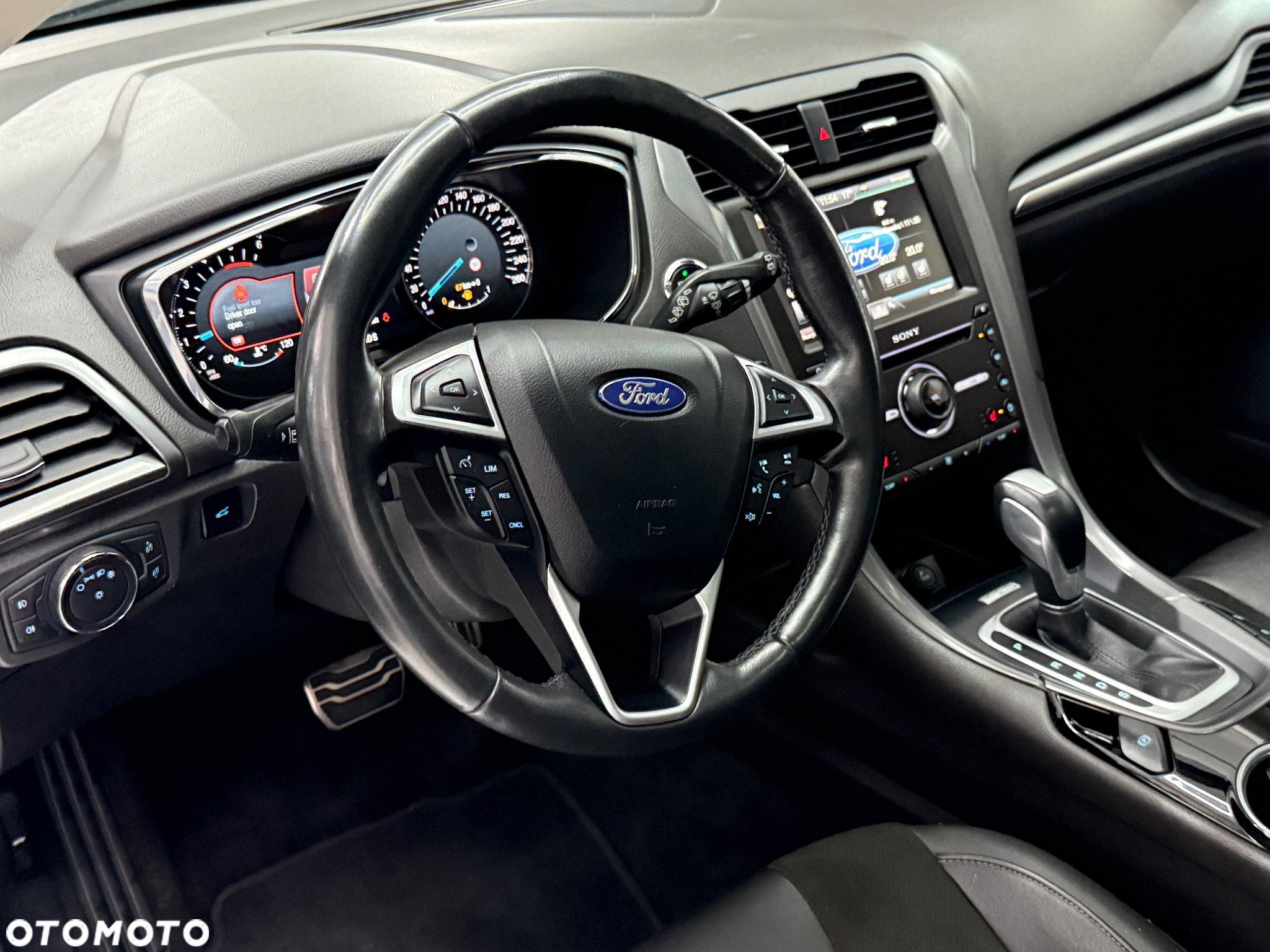 Ford Mondeo 2.0 TDCi Titanium PowerShift - 19
