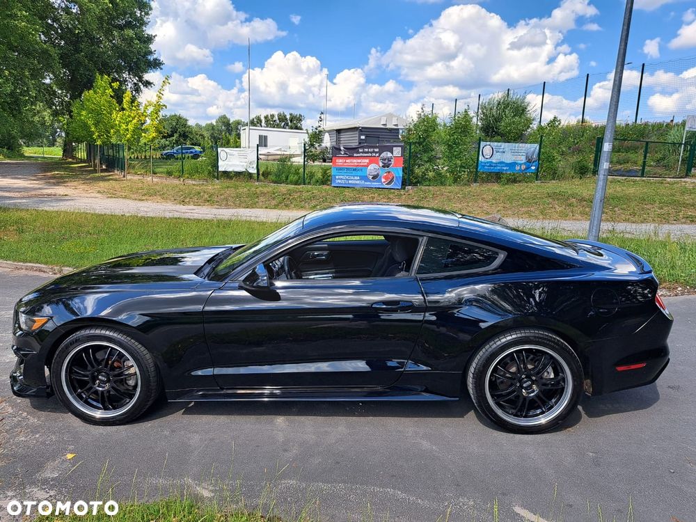 Ford Mustang 2.3 EcoBoost - 10
