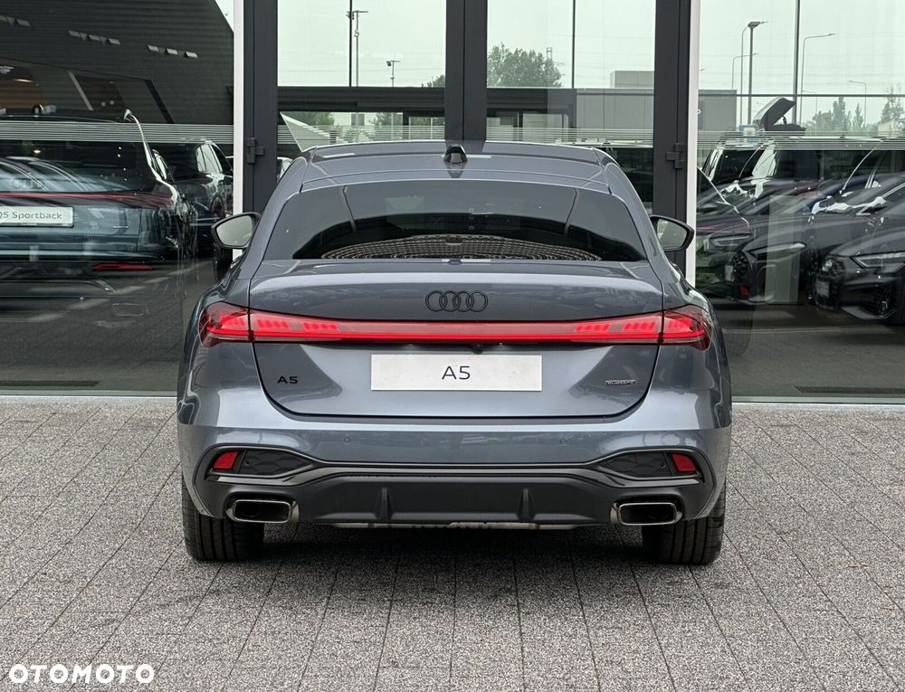 Audi A5 Limousine - 8