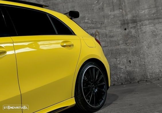Mercedes-Benz A 35 AMG 4Matic - 4