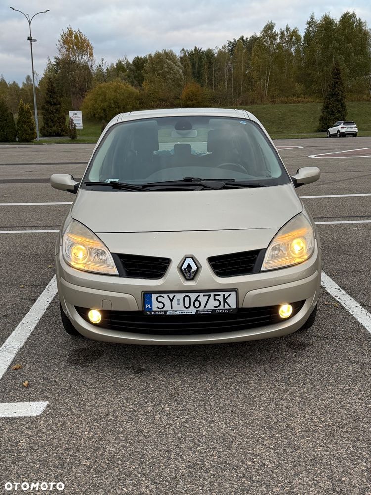 Renault Scenic - 2