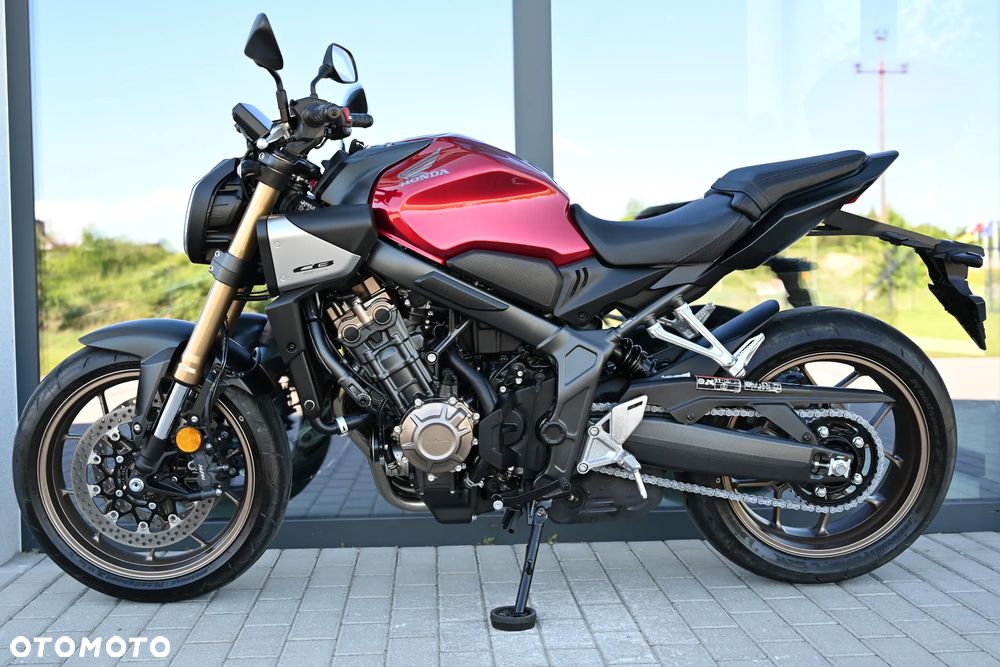 Honda CB - 3