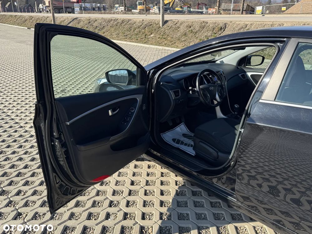 Hyundai i30 1.6 CRDi Comfort - 8