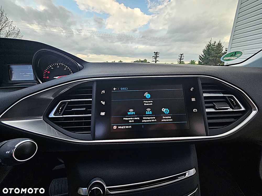 Peugeot 308 BlueHDi 150 EAT6 Stop & Start Allure - 14