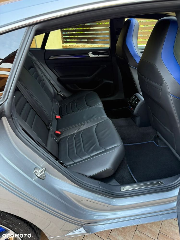 Volkswagen Arteon 2.0 TSI 4Motion R DSG - 28