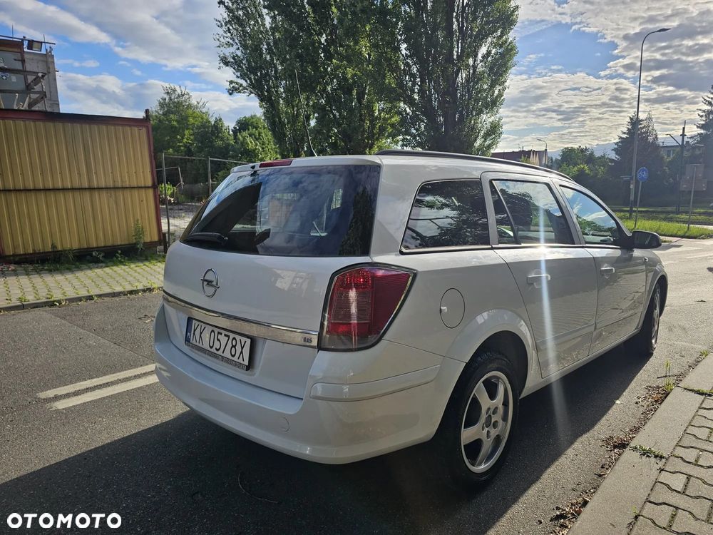 Opel Astra 1.6 Comfort / Cool - 2