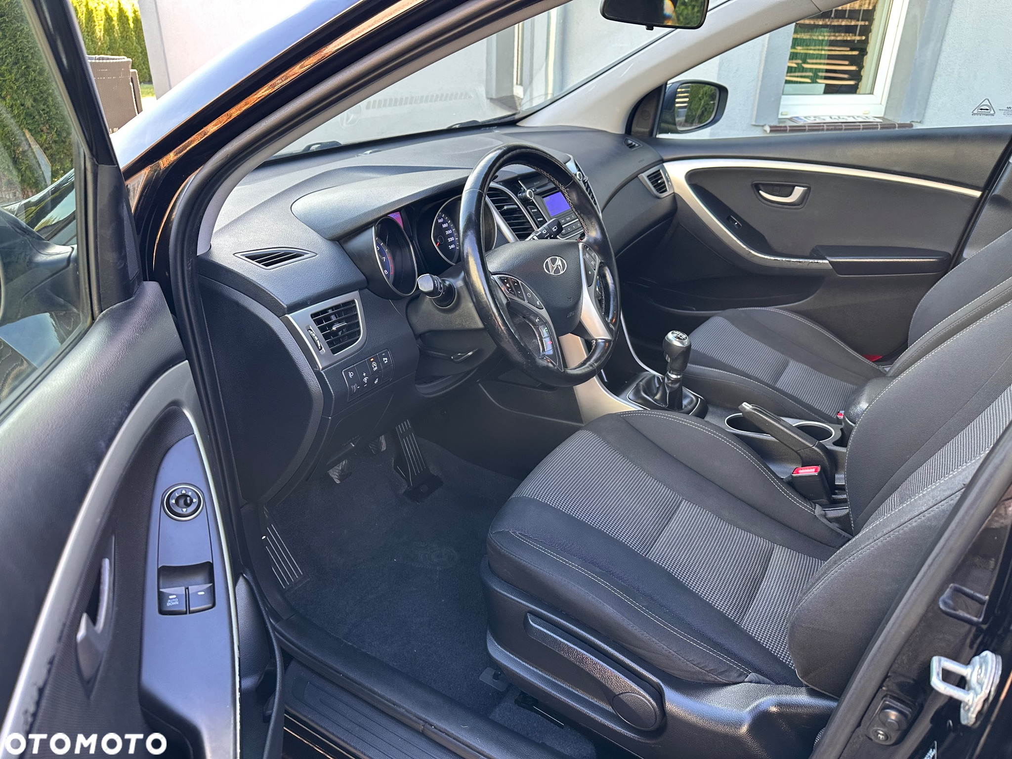 Hyundai i30 1.6 GDI BlueDrive Comfort - 29