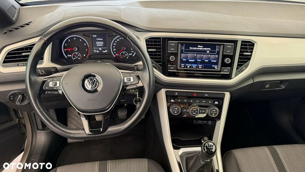 Volkswagen T-Roc - 33