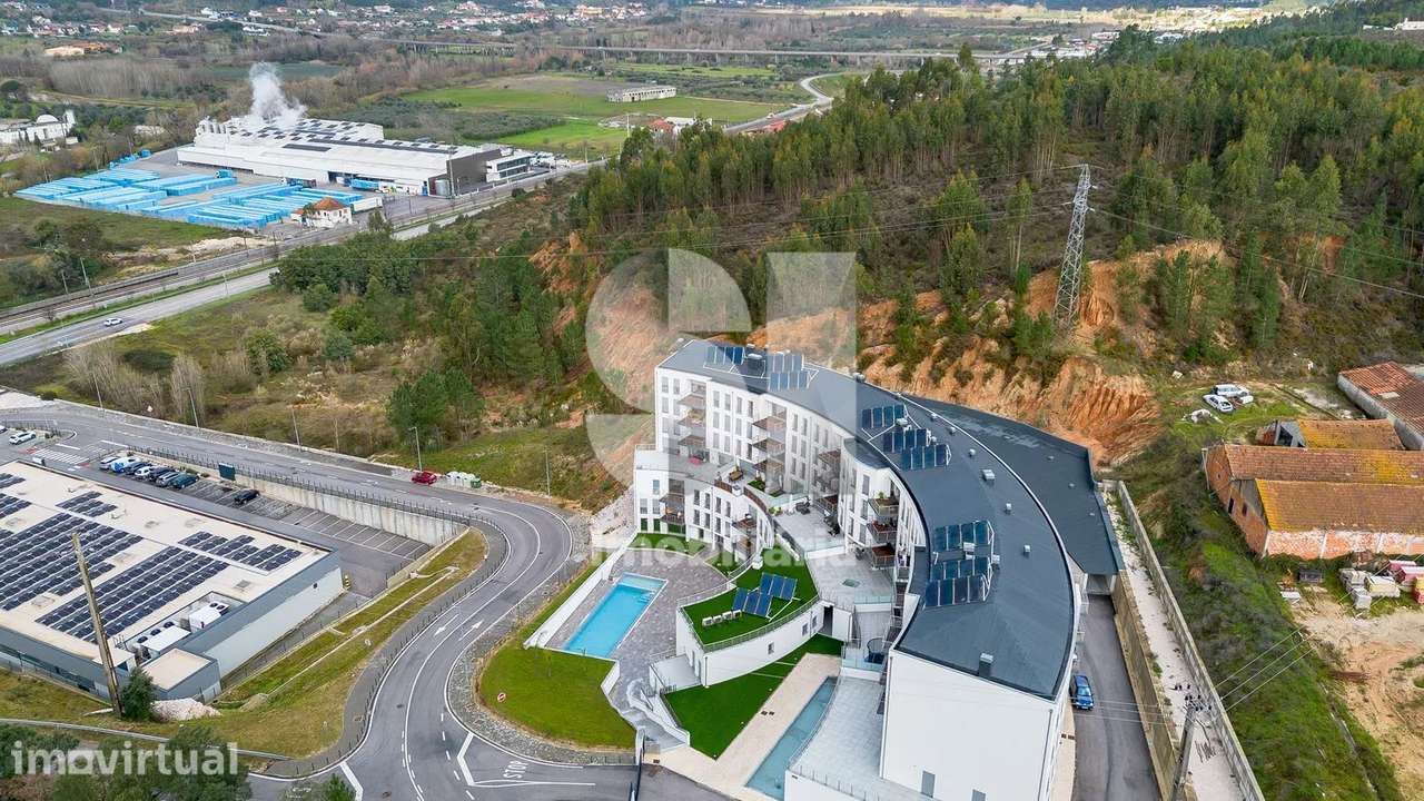 Apartamento T3 Duplex em Condomínio Privado – Pombal - Grande imagem: 2/38