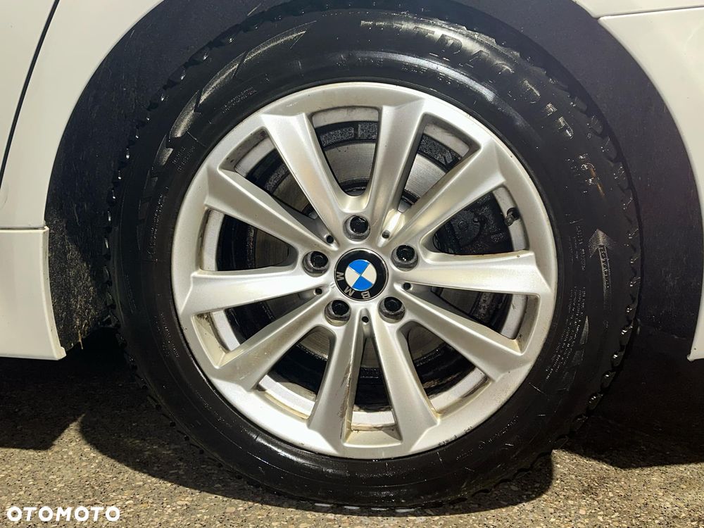 BMW Seria 5 520d - 3