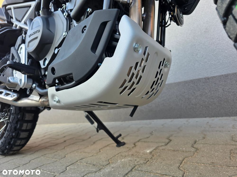 CFMoto 450MT - 37