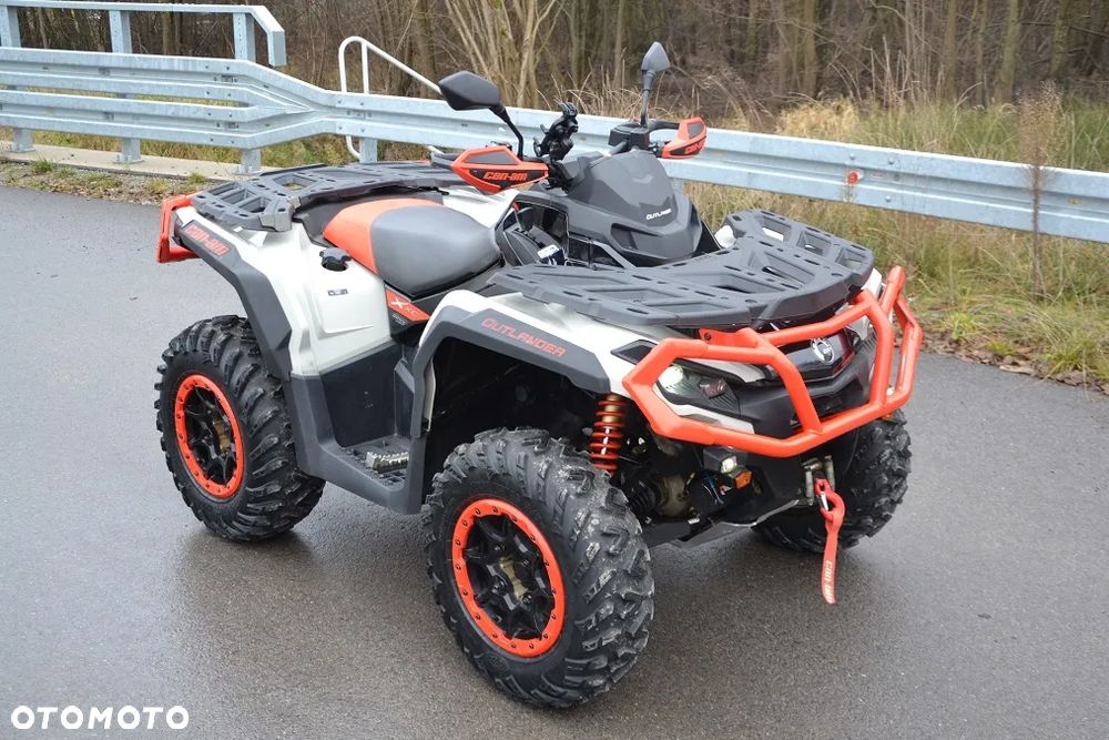 Can-Am Outlander - 10