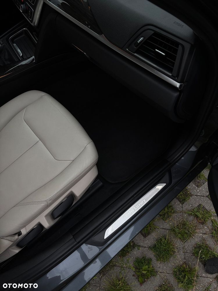 BMW Seria 3 316d Luxury Line - 11