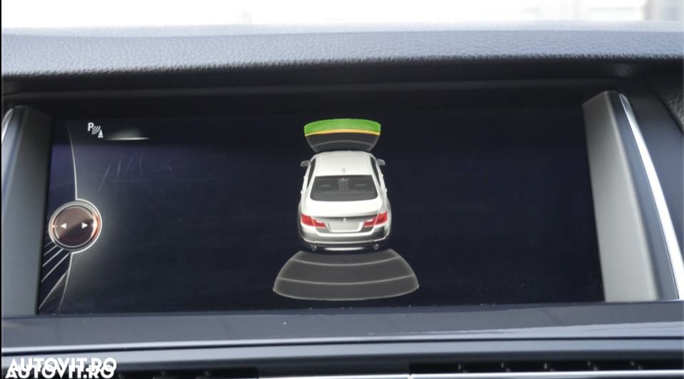 BMW Seria 5 535d xDrive AT - 17