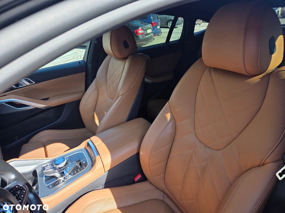 BMW X6 - 14