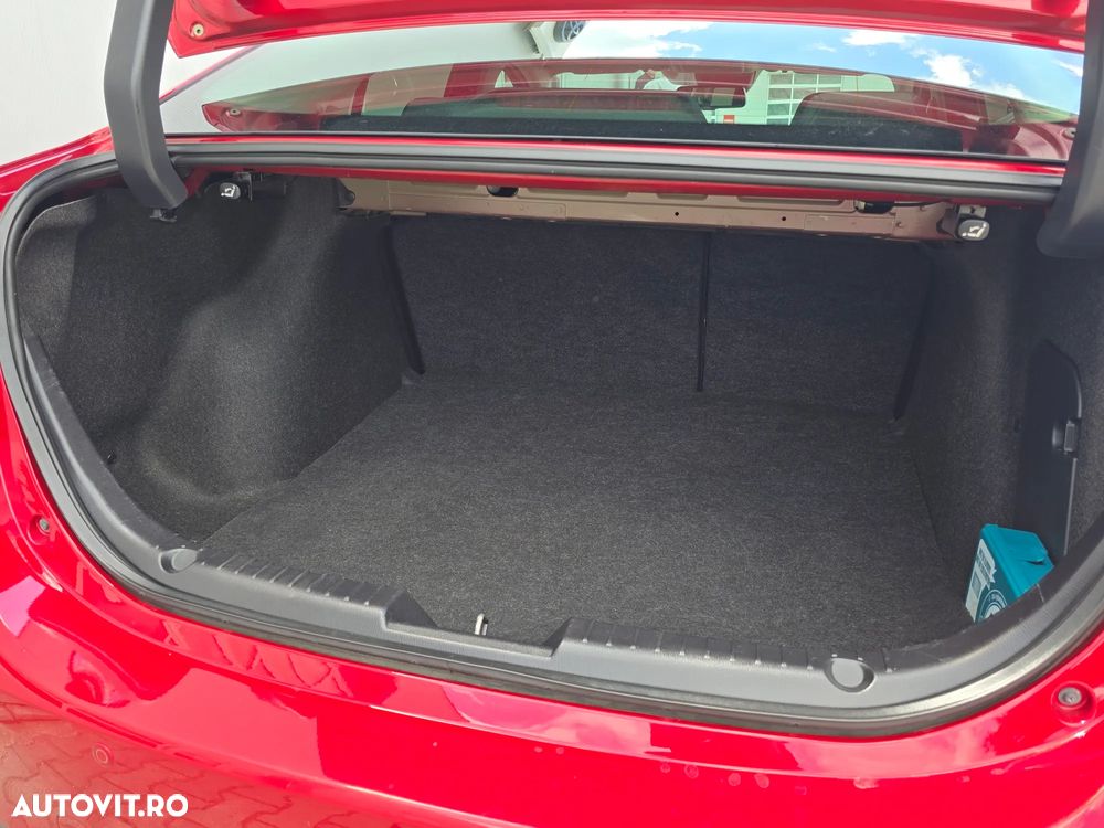 Mazda 3 G120 Revolution - 21