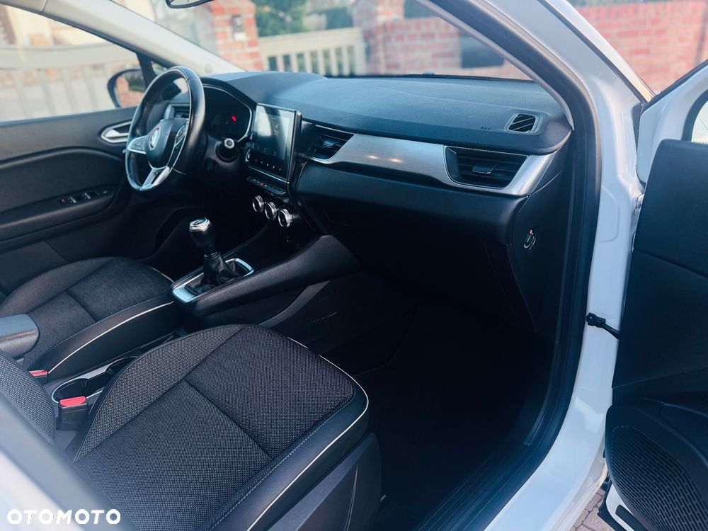 Renault Captur TCe 100 EXPERIENCE - 17