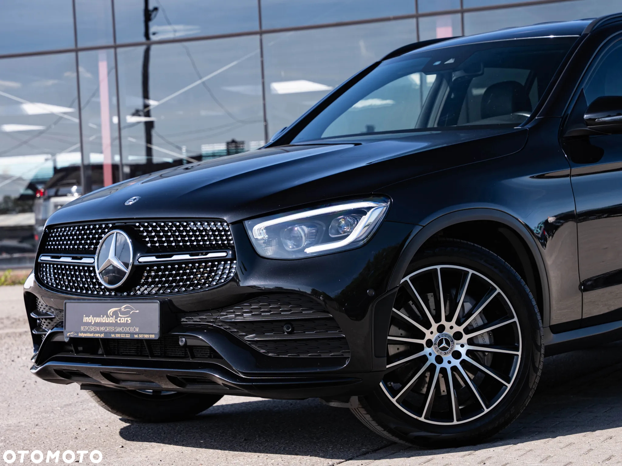 Mercedes-Benz GLC 200 4Matic 9G-TRONIC AMG Line Plus - 8